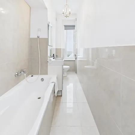 Superapart Madalinskiego - Swietna Lokalizacja Appartement *