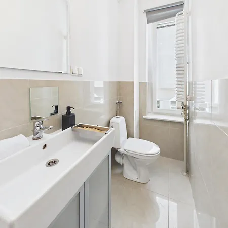 Superapart Madalinskiego - Swietna Lokalizacja Apartment