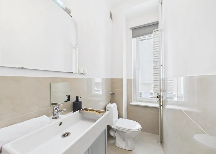 Superapart Madalinskiego - Swietna Lokalizacja * Warszawa